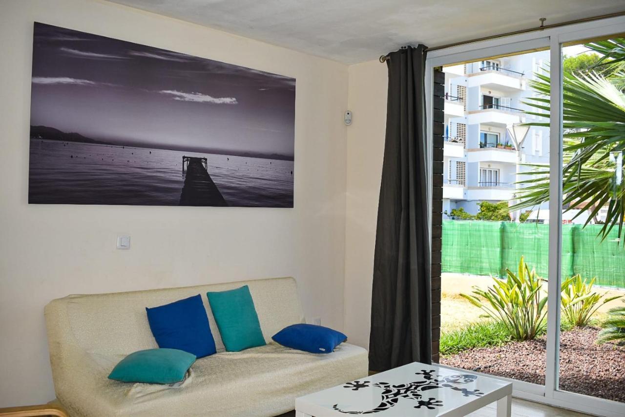 Semi Detached Chalet Right Side กันปิกาฟอร์ต ภายนอก รูปภาพ